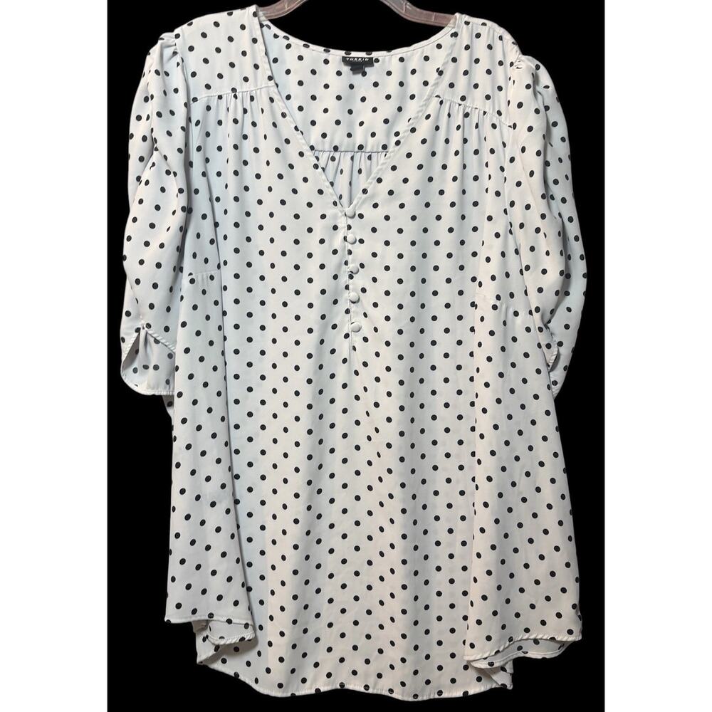 Torrid Harper Black and White Polka Dot V-Neck Blouse Size 5X (Chest 30 1/2”)